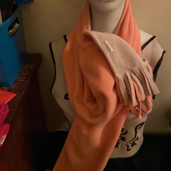 Reversible hat and scarf fleece one size - Picture 6 of 9